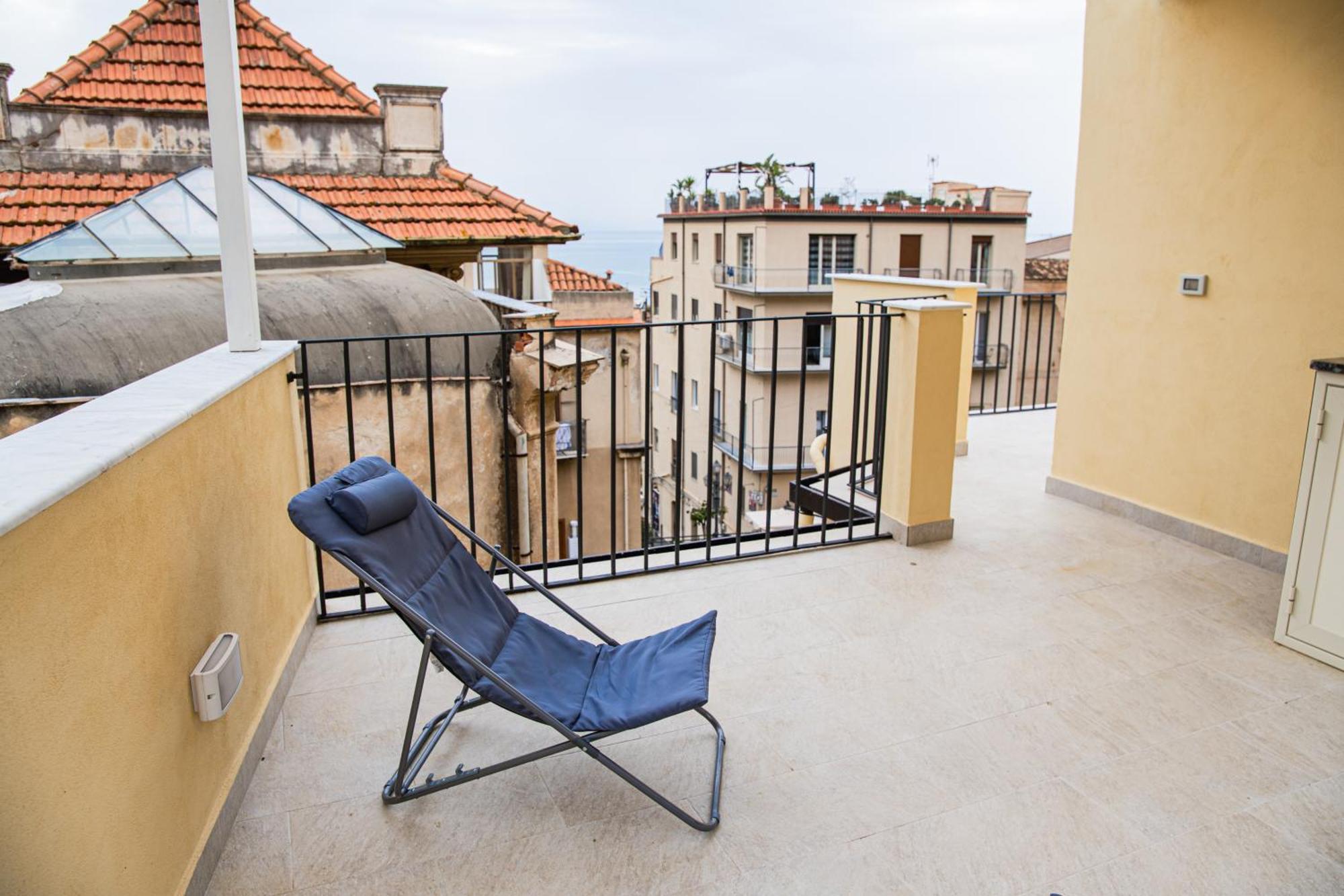Suite Liberty Cefalu Exterior photo