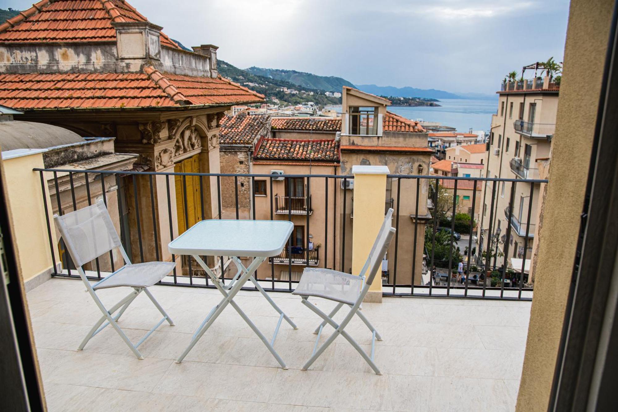 Suite Liberty Cefalu Exterior photo